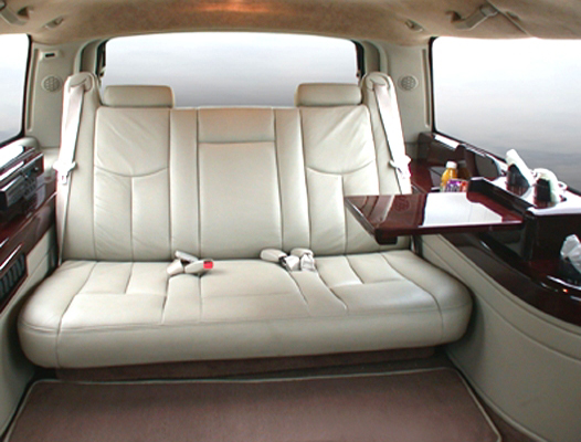 The Mobile Office SUV by LimousinesWorld